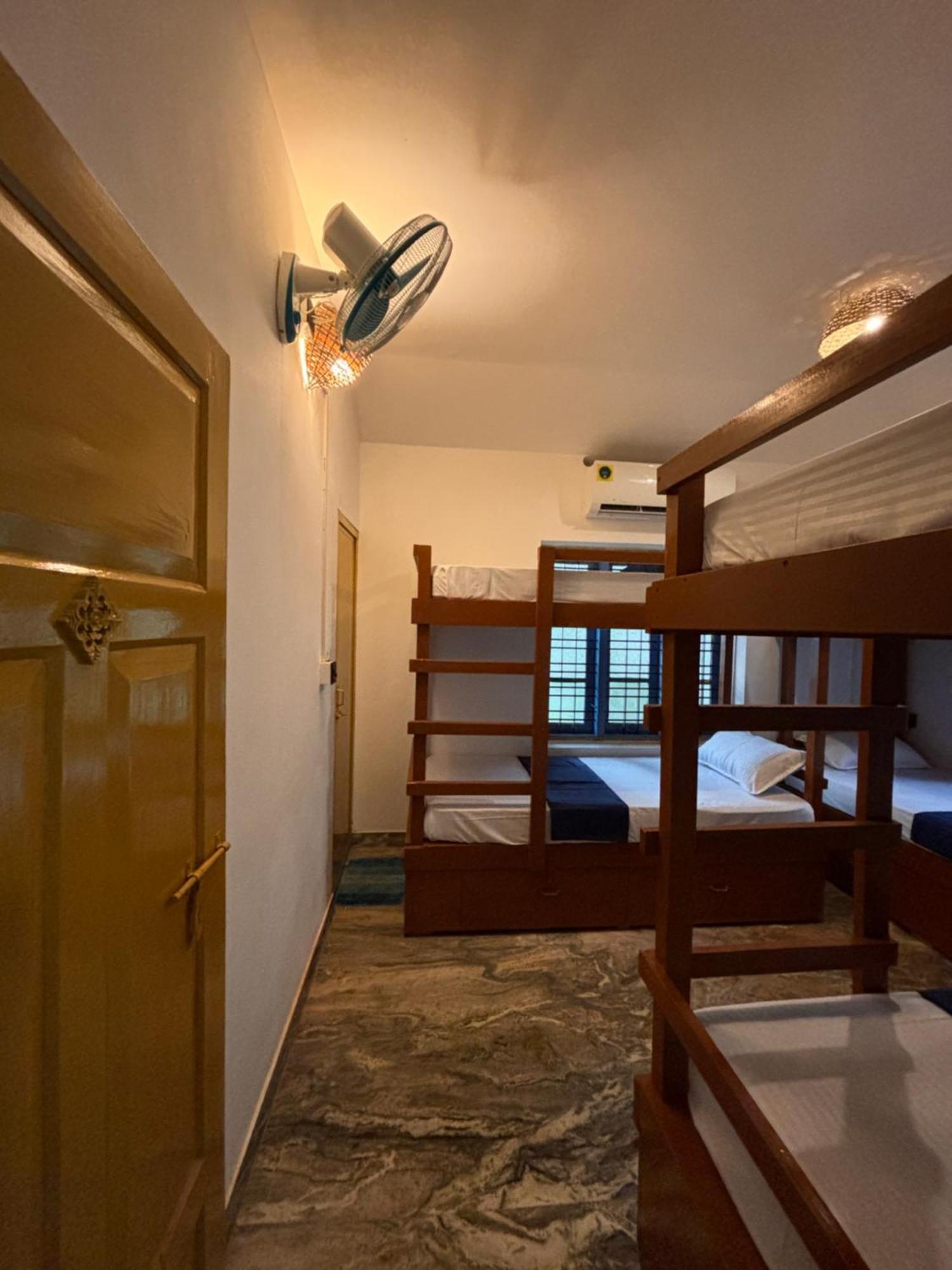 Barefoot Hostels, Varkala Eksteriør billede